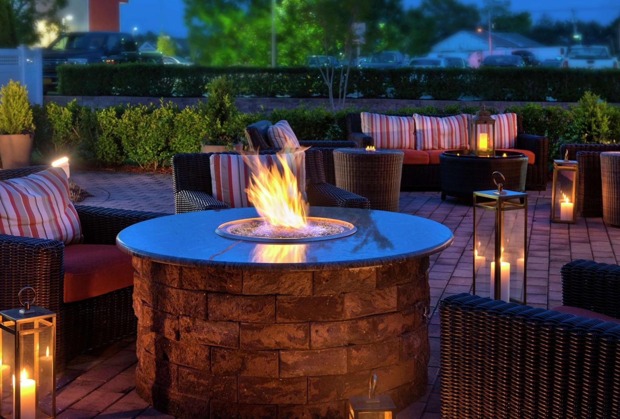 Hilton Garden Inn Riverhead Zewnętrze zdjęcie