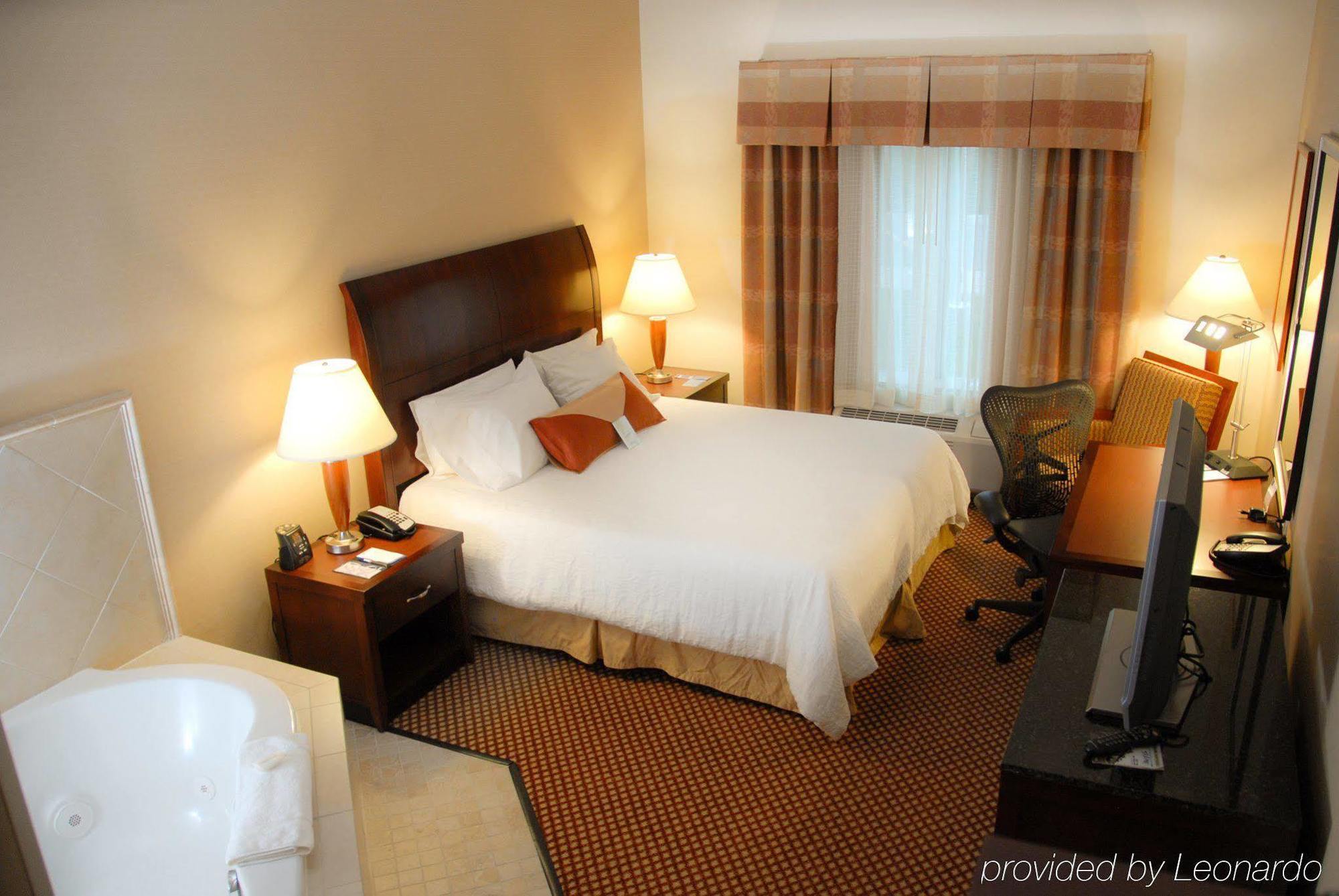 Hilton Garden Inn Riverhead Zewnętrze zdjęcie