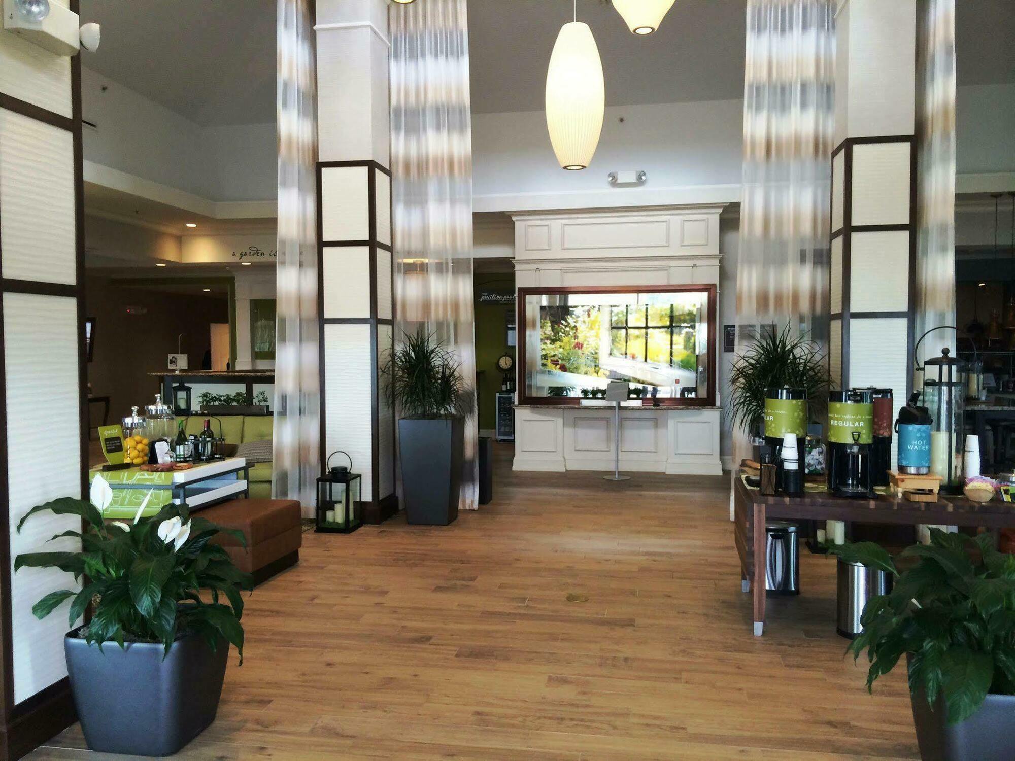 Hilton Garden Inn Riverhead Zewnętrze zdjęcie