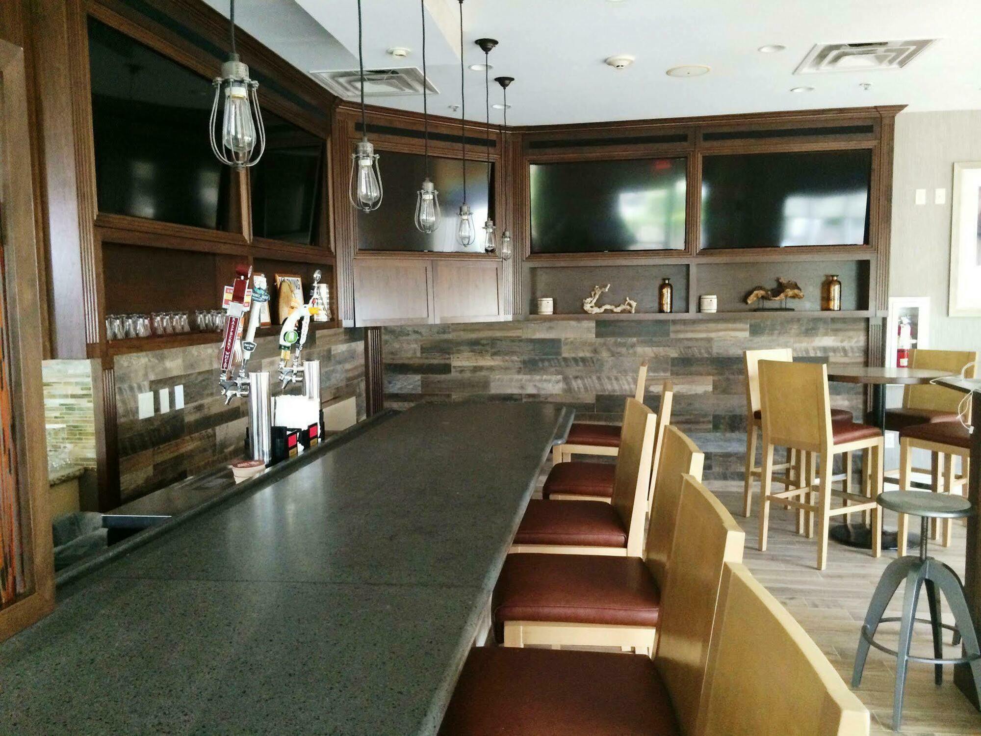 Hilton Garden Inn Riverhead Zewnętrze zdjęcie